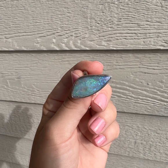 Custom Genuine Solid Opal Ring Size 6 Blue & Green Sterling Silver Hammered Band - Picture 8 of 10